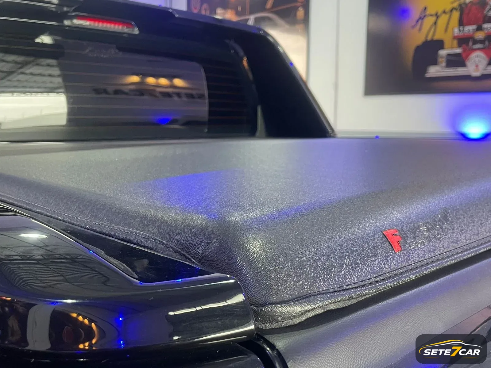 Volkswagen Amarok XTREME V6 2020 preto — foto