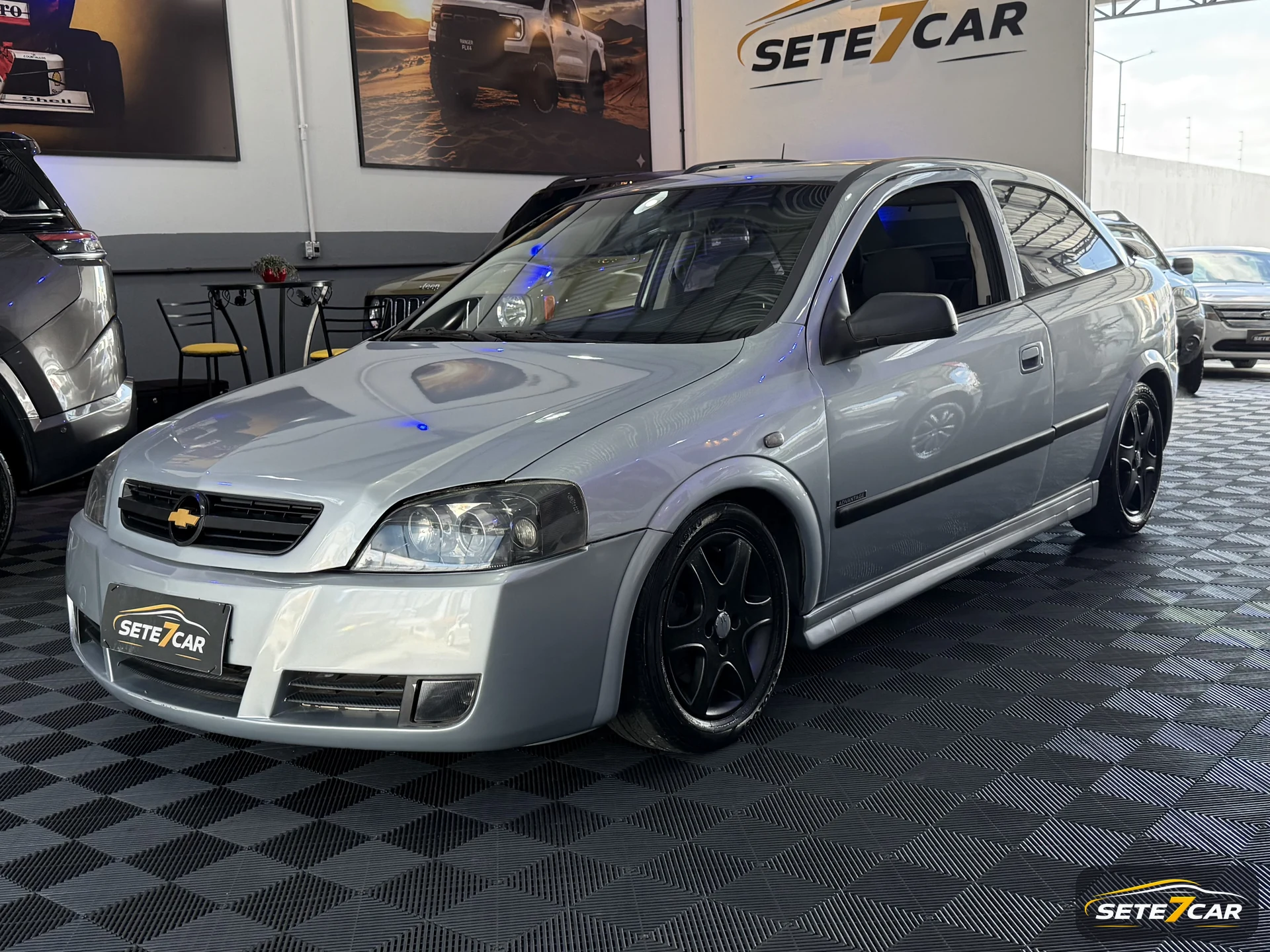 Chevrolet ASTRA Advantage 2007 prata — foto