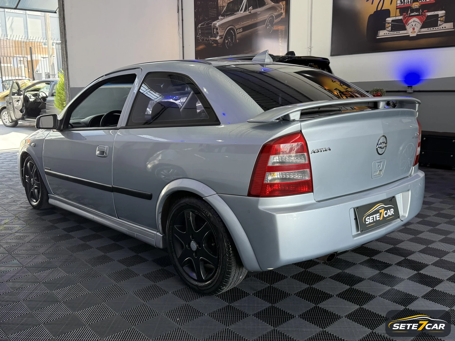 Chevrolet ASTRA Advantage 2007 prata — foto