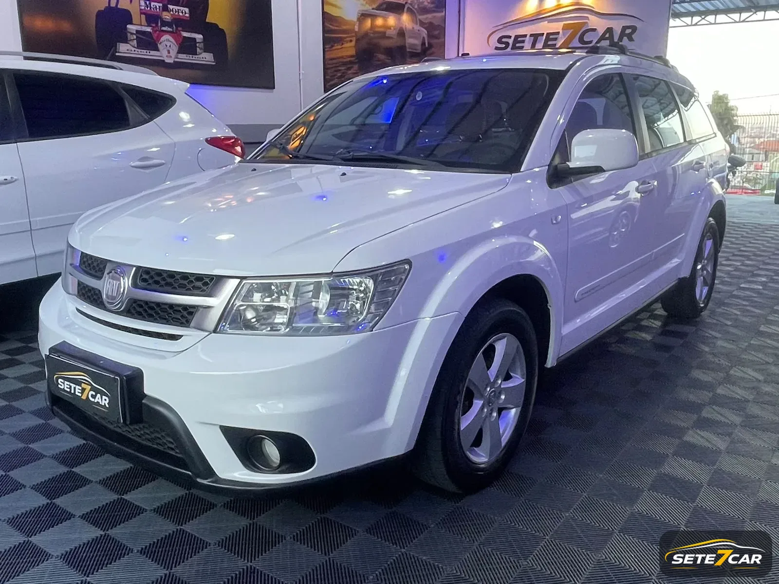Fiat FREEMONT 7 LUGARES 2012 branco — foto