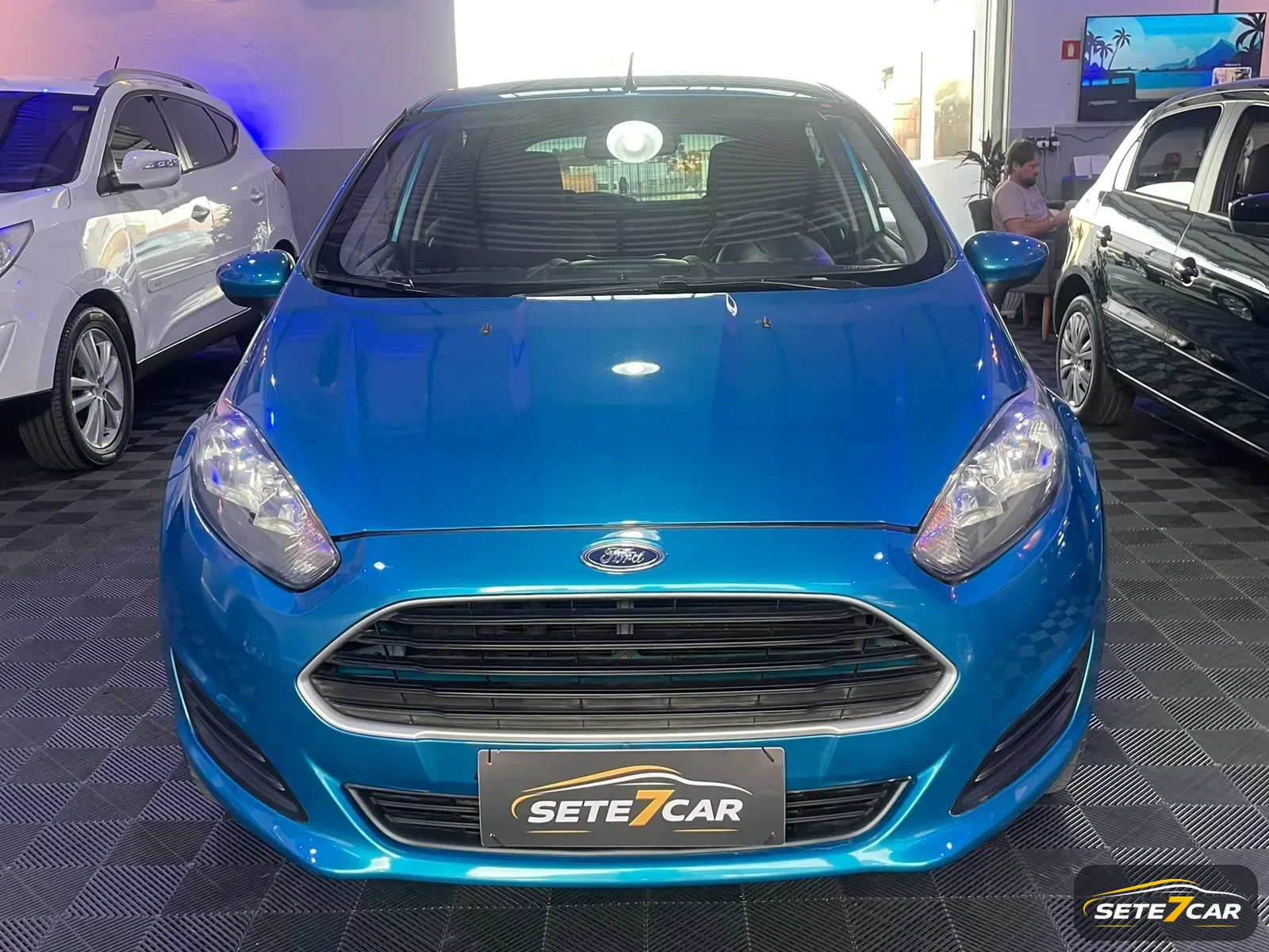 Ford NEW FIESTA 2014 — foto