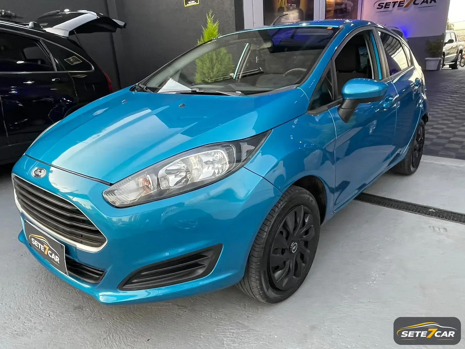 Ford NEW FIESTA 2014 — foto