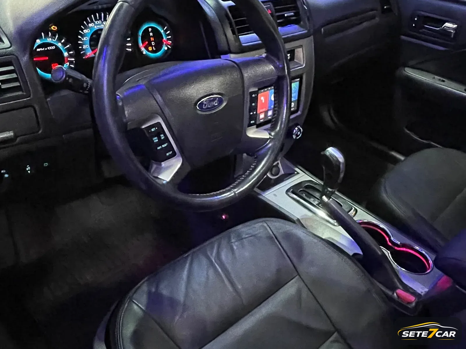 Ford FUSION SEL 2011 prata — foto