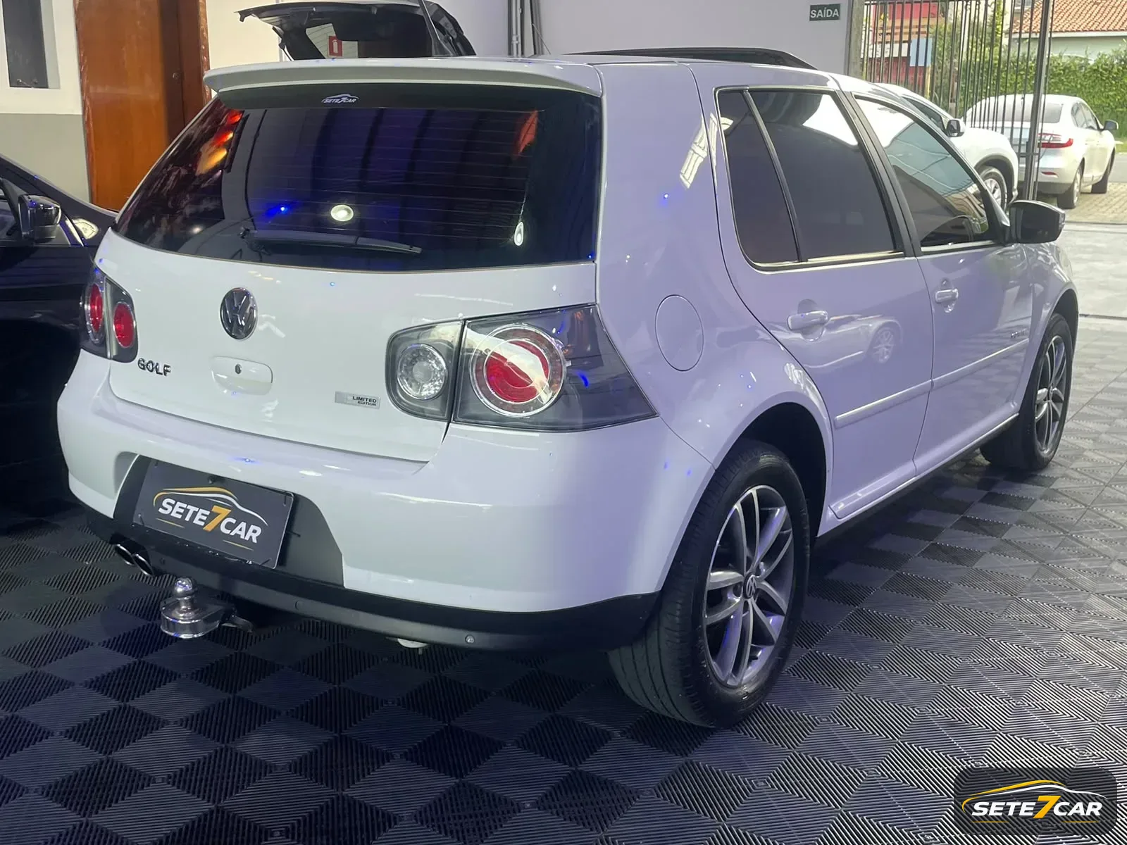 Volkswagen SPORTLINE 1.6  Teto Solar 2013 preto — foto
