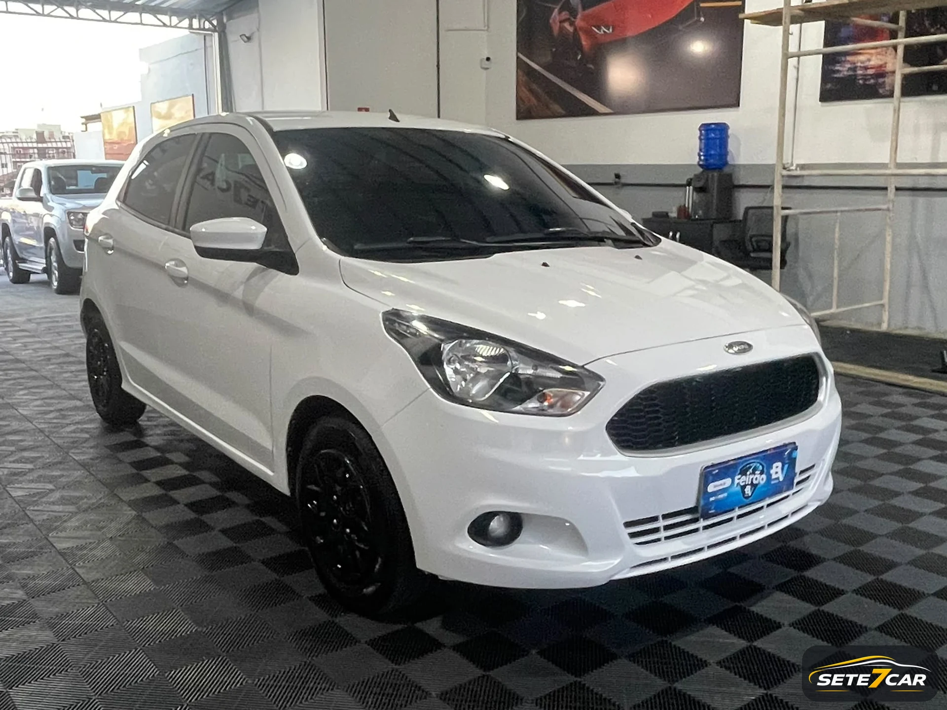 Ford KA 2018 branco — foto