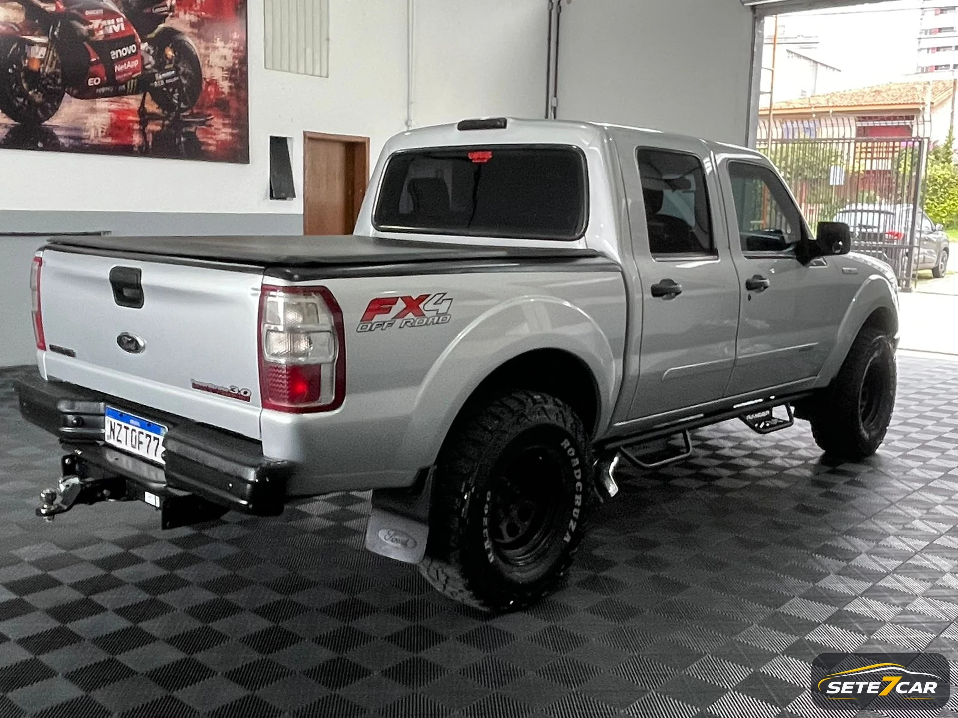 Ford RANGER Power Stroke 2012 prata — foto