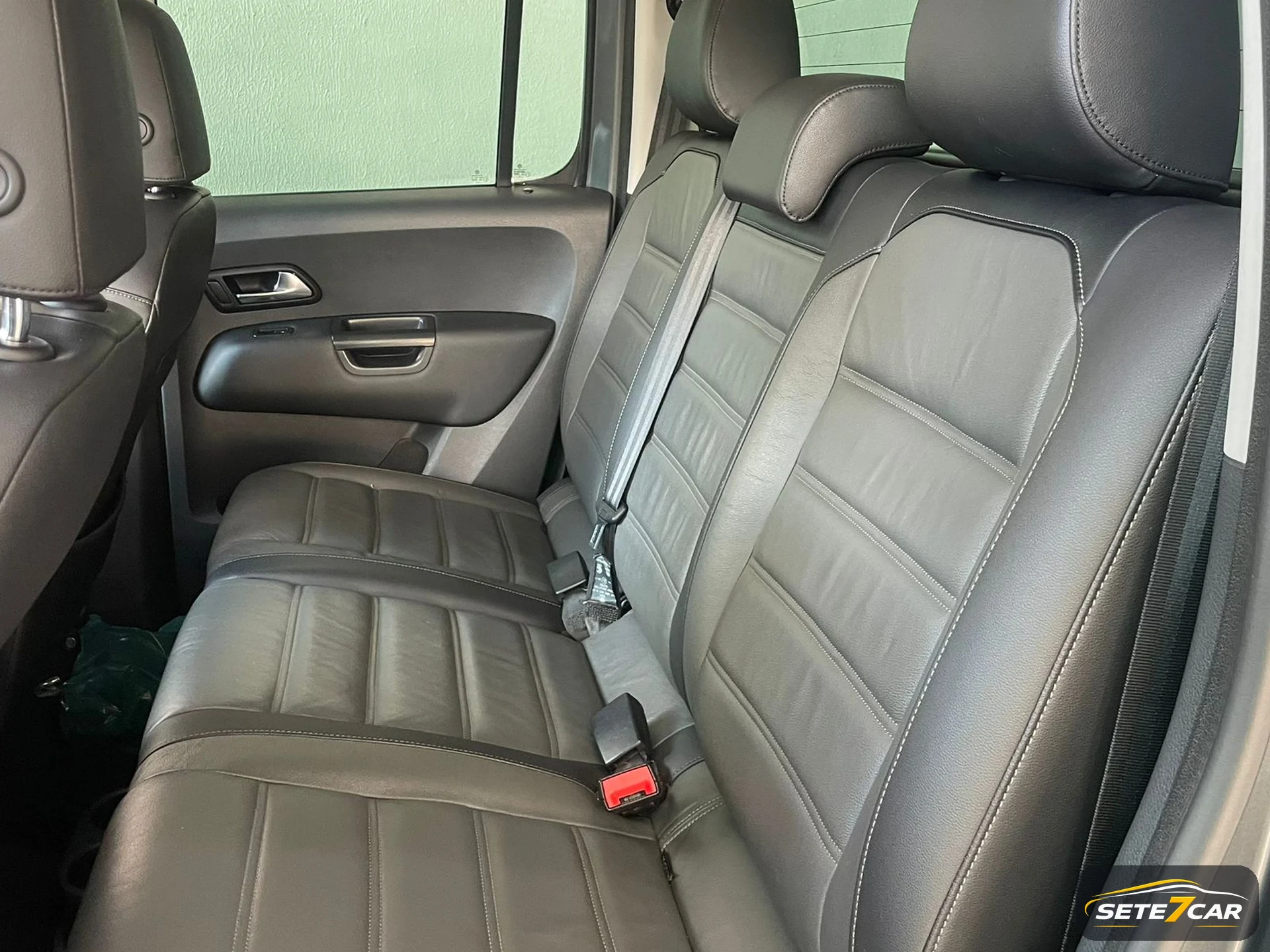 Volkswagen Amarok V6 HIGHLINE 2018 cinza — foto