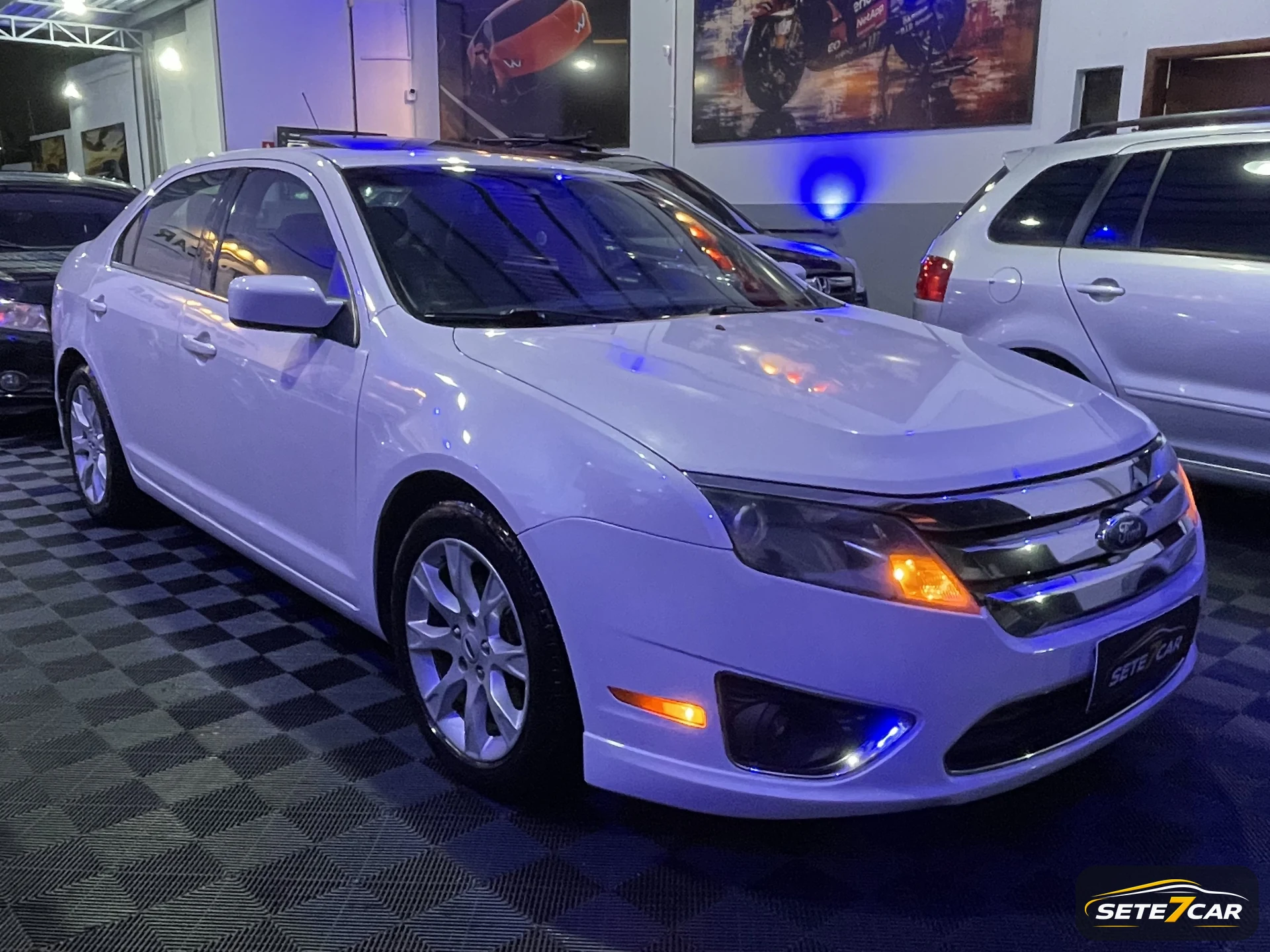 Ford FUSION V6 AWD 3.0 2011 branco — foto