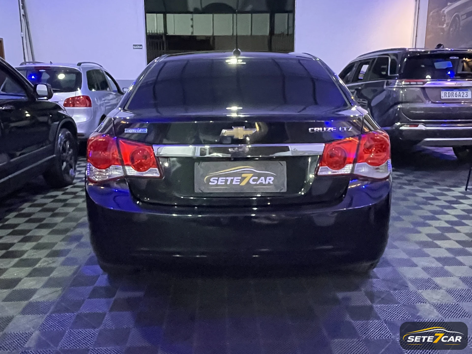 Chevrolet Cruze LTZ 2013 preto — foto