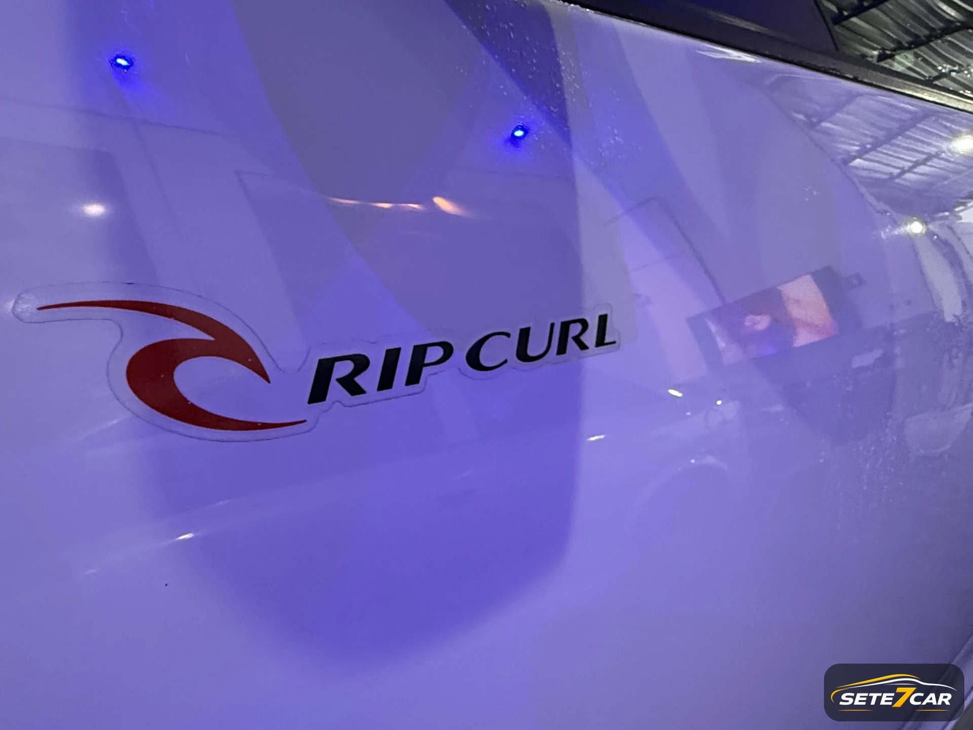 Renault Sandero Stepway Rip Curl 2016 branco — foto